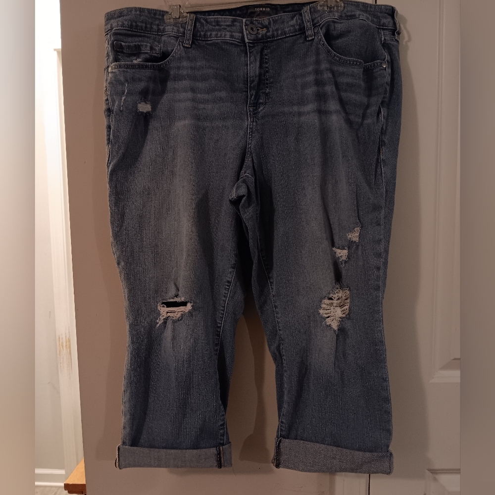 Women's torrid Capri
